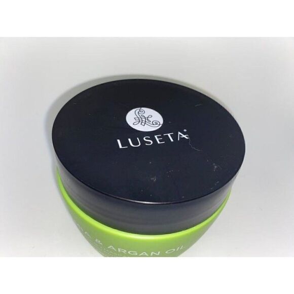 Hair Mask  - Picture 2 of 4